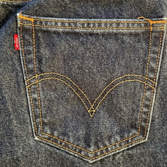 Levi's 505 Regular Fit Men's Jeans 36x30 Dark Wash - Picture 6 of 8